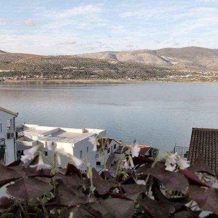 Apartments Maja - Sea View Trogir Kültér fotó