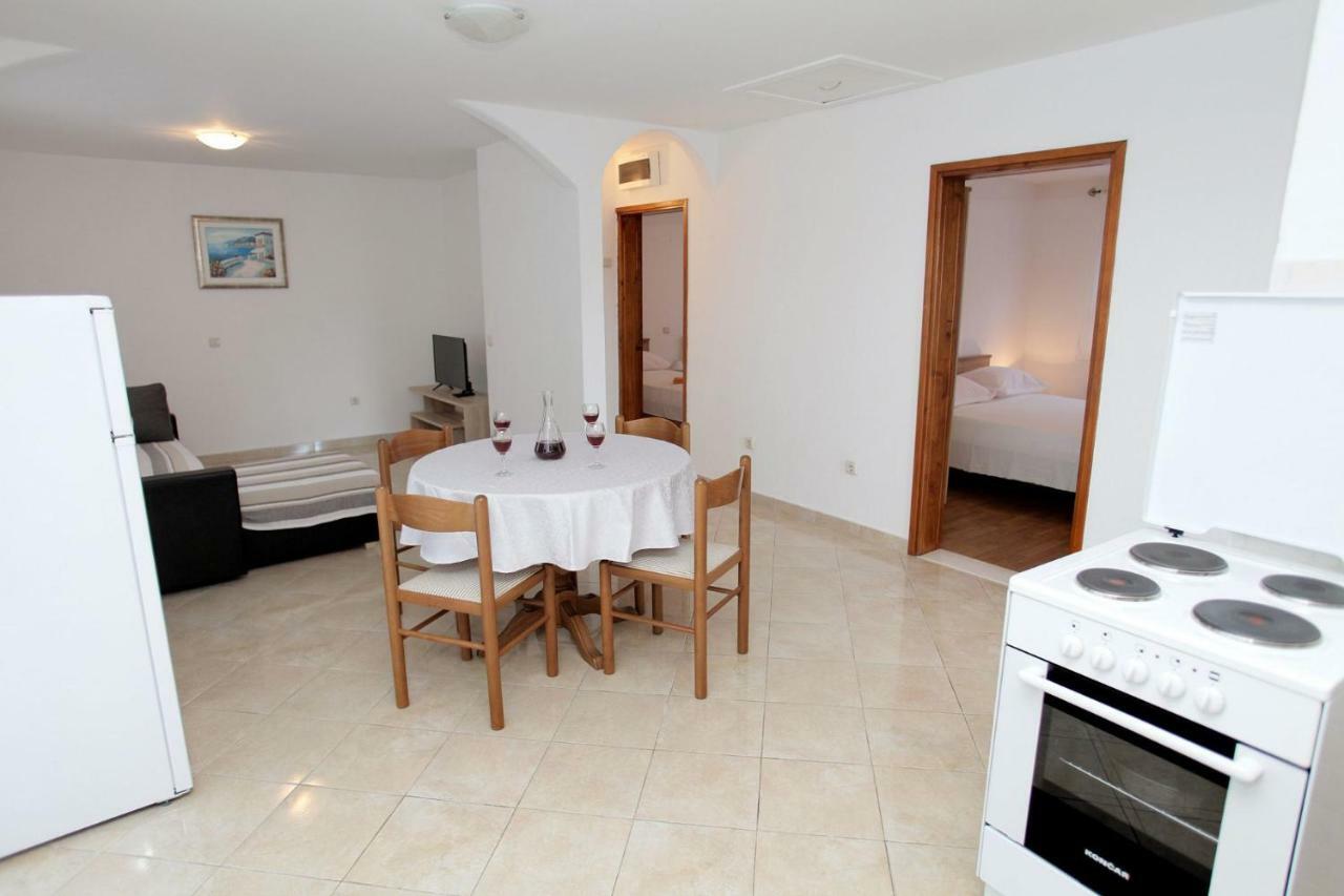 Apartments Maja - Sea View Trogir Kültér fotó
