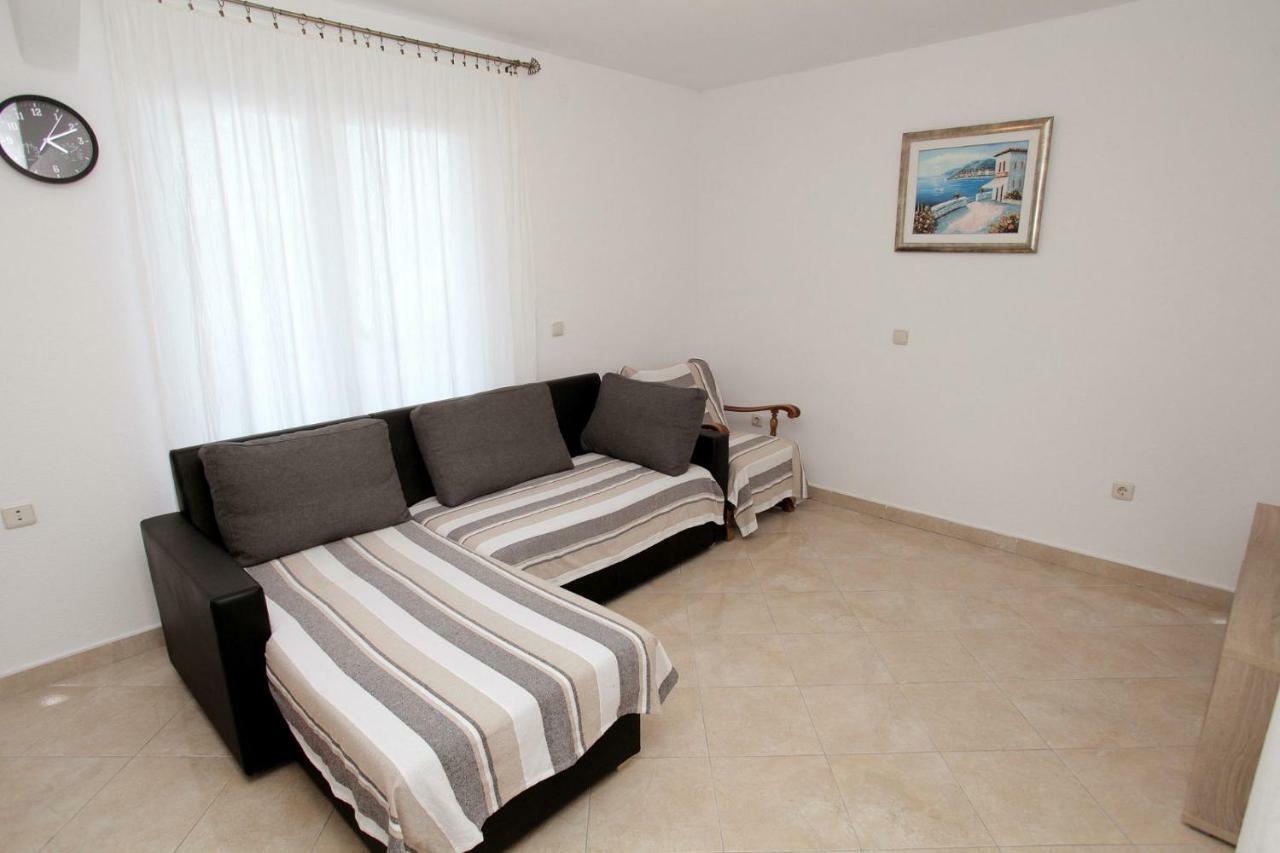 Apartments Maja - Sea View Trogir Kültér fotó
